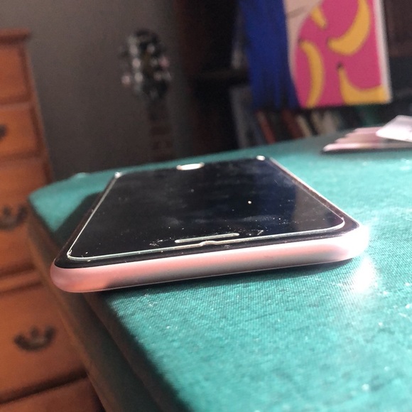 iPhone 6S Plus 16GB Good condition - Picture 5 of 6